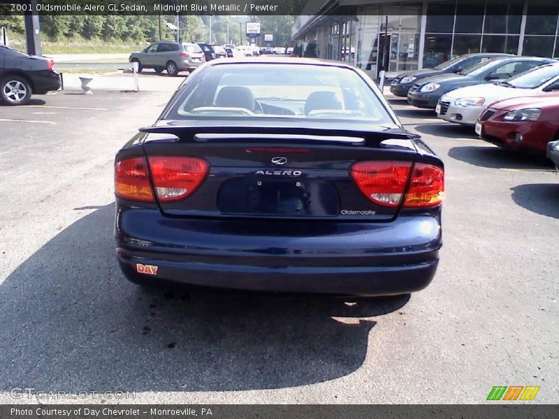 Midnight Blue Metallic / Pewter 2001 Oldsmobile Alero GL Sedan