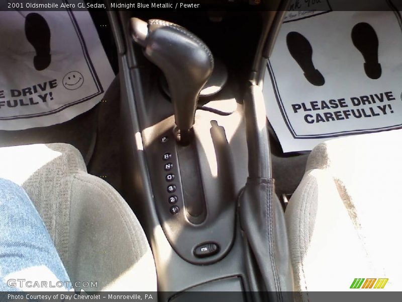 Midnight Blue Metallic / Pewter 2001 Oldsmobile Alero GL Sedan