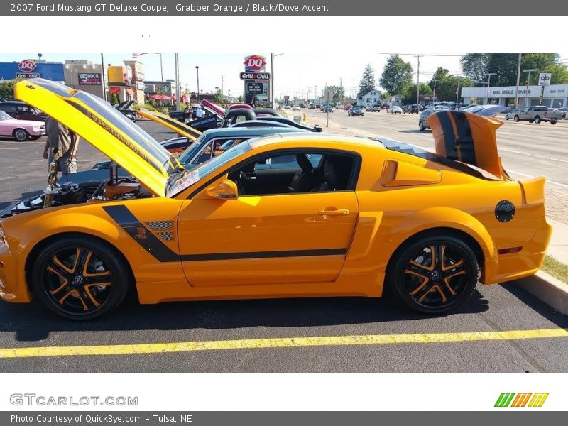 Grabber Orange / Black/Dove Accent 2007 Ford Mustang GT Deluxe Coupe