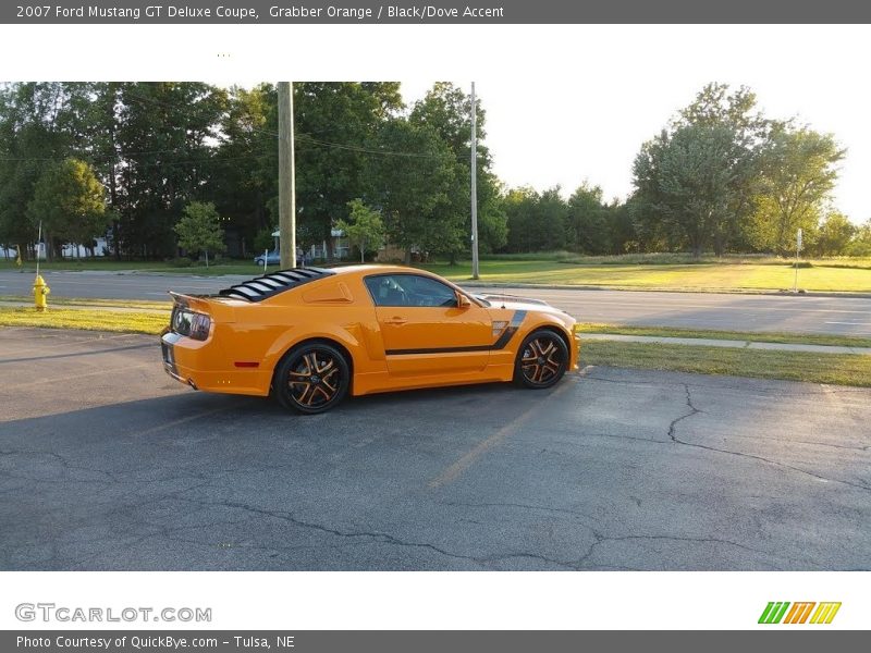Grabber Orange / Black/Dove Accent 2007 Ford Mustang GT Deluxe Coupe