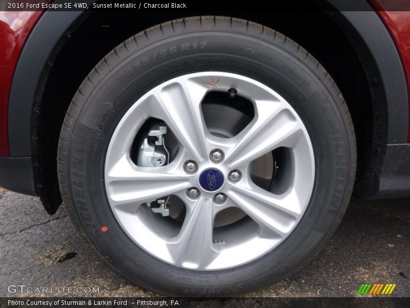 Sunset Metallic / Charcoal Black 2016 Ford Escape SE 4WD