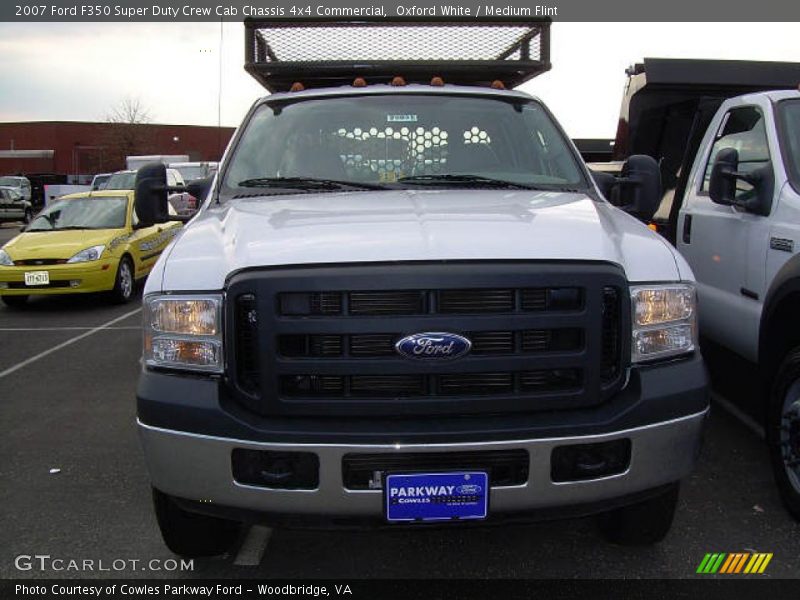 Oxford White / Medium Flint 2007 Ford F350 Super Duty Crew Cab Chassis 4x4 Commercial
