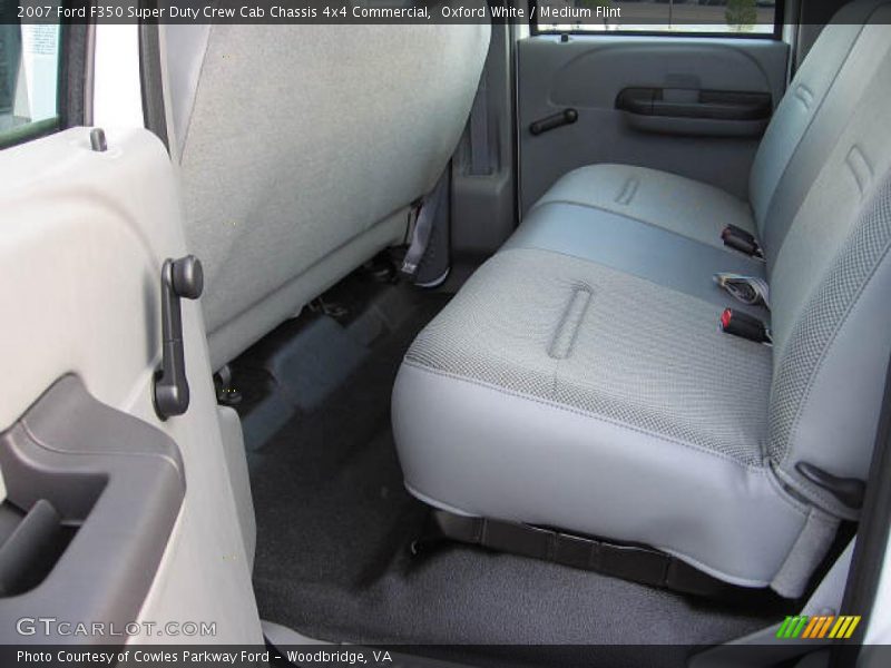Oxford White / Medium Flint 2007 Ford F350 Super Duty Crew Cab Chassis 4x4 Commercial