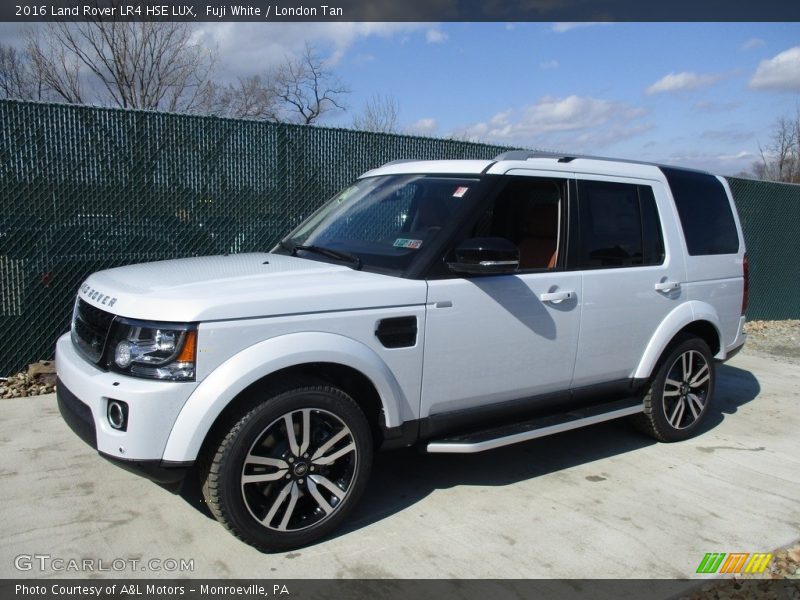 Fuji White / London Tan 2016 Land Rover LR4 HSE LUX
