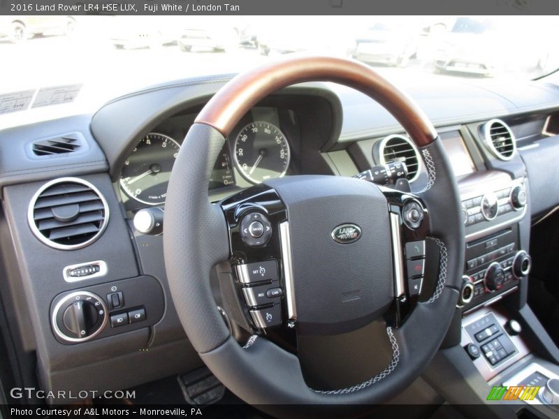 Fuji White / London Tan 2016 Land Rover LR4 HSE LUX
