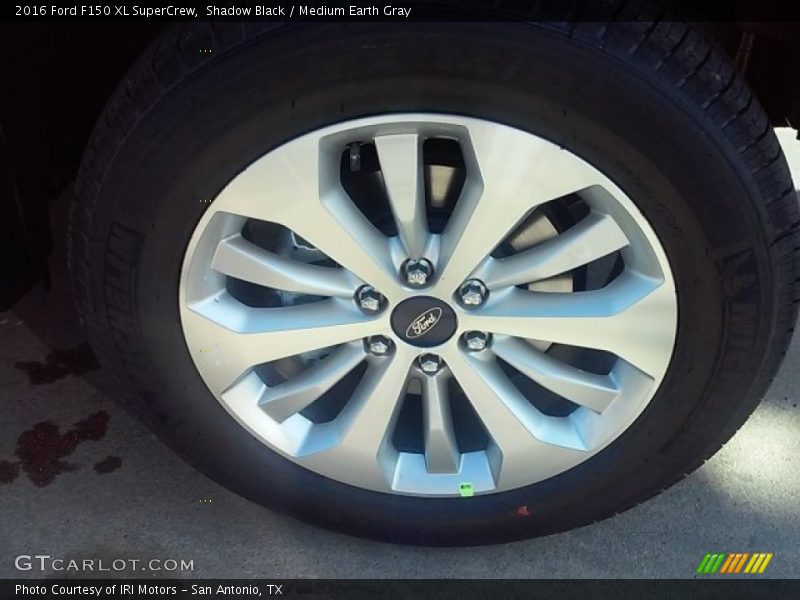 Shadow Black / Medium Earth Gray 2016 Ford F150 XL SuperCrew