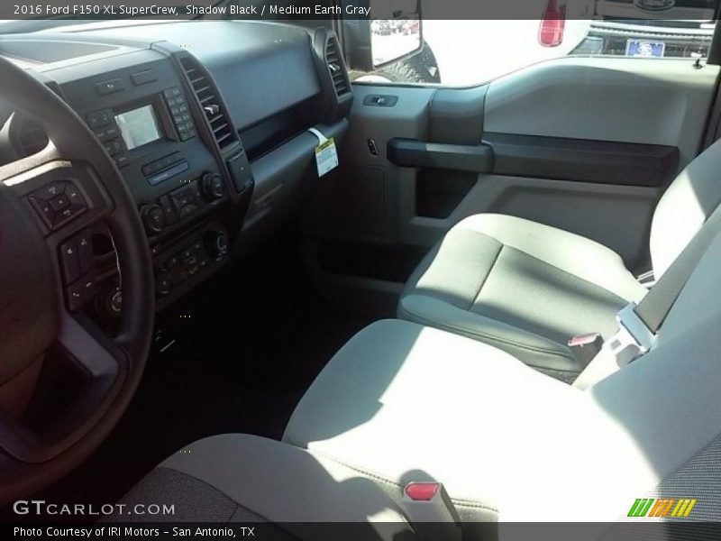 Shadow Black / Medium Earth Gray 2016 Ford F150 XL SuperCrew