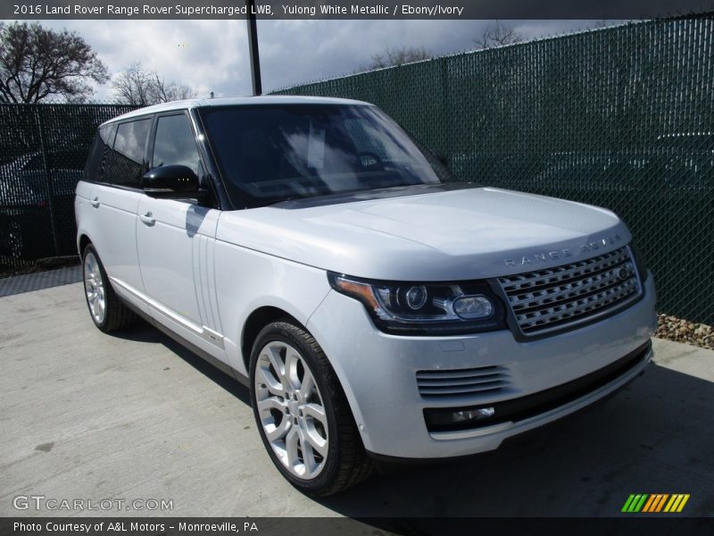 Yulong White Metallic / Ebony/Ivory 2016 Land Rover Range Rover Supercharged LWB