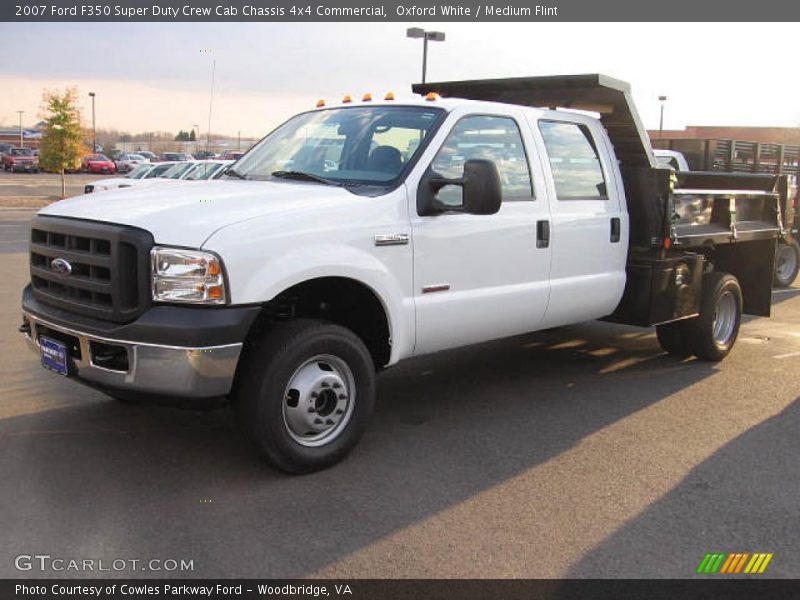 Oxford White / Medium Flint 2007 Ford F350 Super Duty Crew Cab Chassis 4x4 Commercial