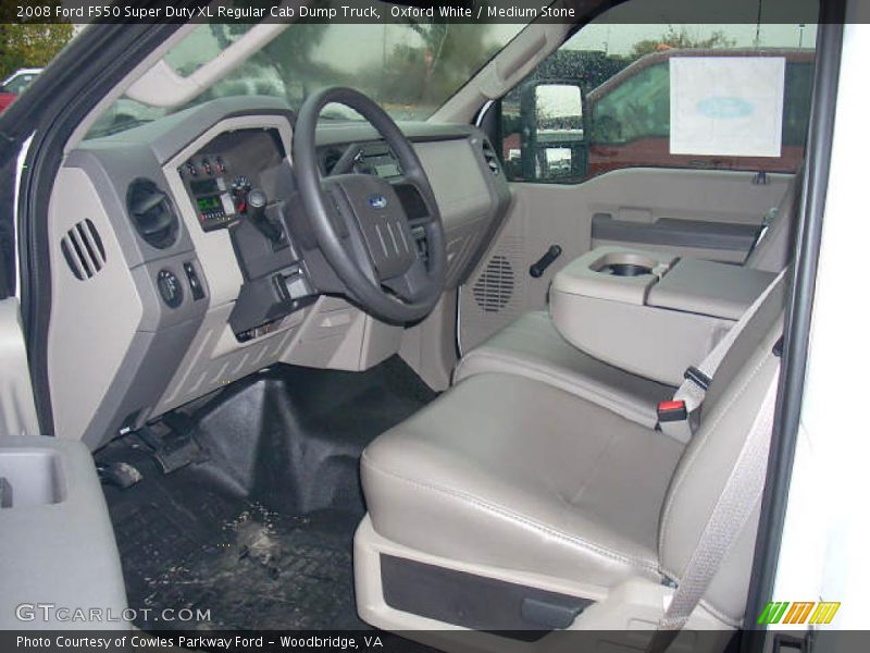 Oxford White / Medium Stone 2008 Ford F550 Super Duty XL Regular Cab Dump Truck