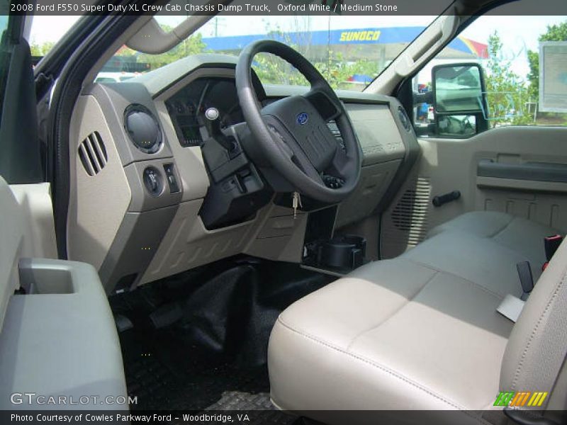 Oxford White / Medium Stone 2008 Ford F550 Super Duty XL Crew Cab Chassis Dump Truck