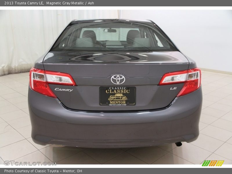 Magnetic Gray Metallic / Ash 2013 Toyota Camry LE