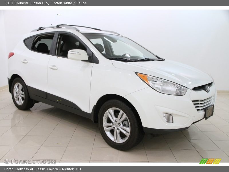 Cotton White / Taupe 2013 Hyundai Tucson GLS