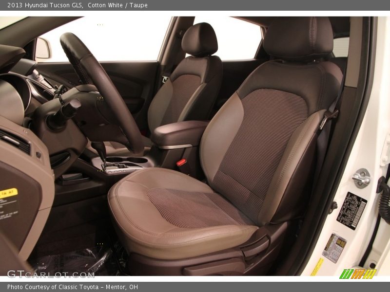 Cotton White / Taupe 2013 Hyundai Tucson GLS