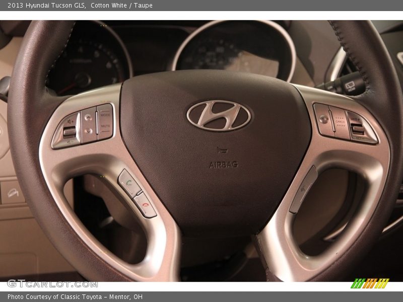 Cotton White / Taupe 2013 Hyundai Tucson GLS