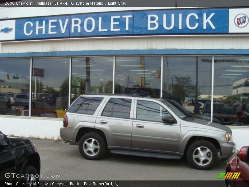 Graystone Metallic / Light Gray 2006 Chevrolet TrailBlazer LT 4x4