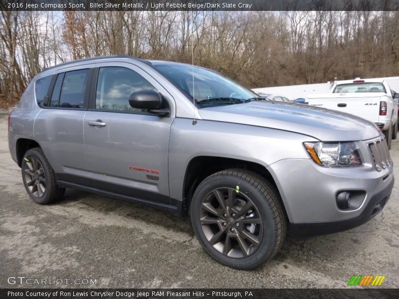 Billet Silver Metallic / Light Pebble Beige/Dark Slate Gray 2016 Jeep Compass Sport