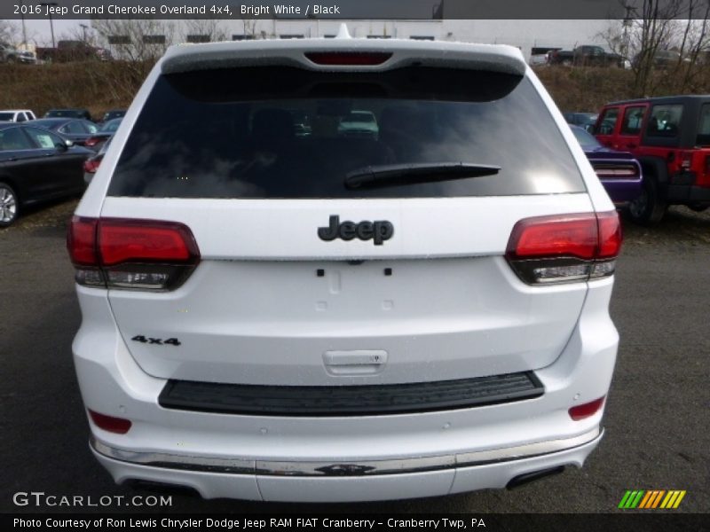 Bright White / Black 2016 Jeep Grand Cherokee Overland 4x4