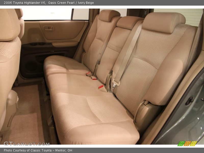 Oasis Green Pearl / Ivory Beige 2006 Toyota Highlander V6