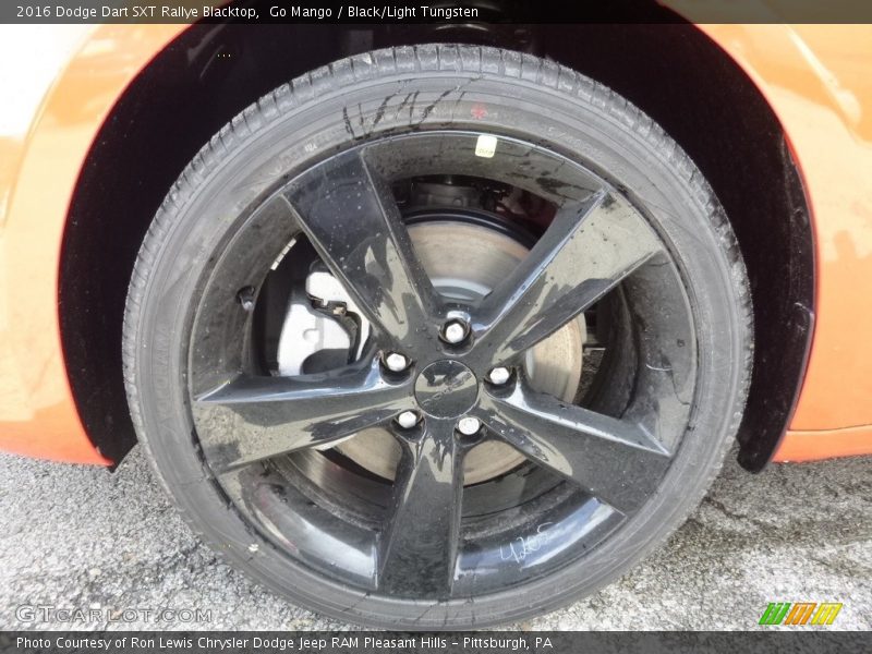 Go Mango / Black/Light Tungsten 2016 Dodge Dart SXT Rallye Blacktop