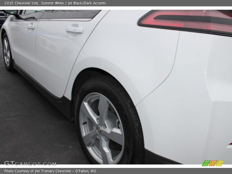 Summit White / Jet Black/Dark Accents 2015 Chevrolet Volt