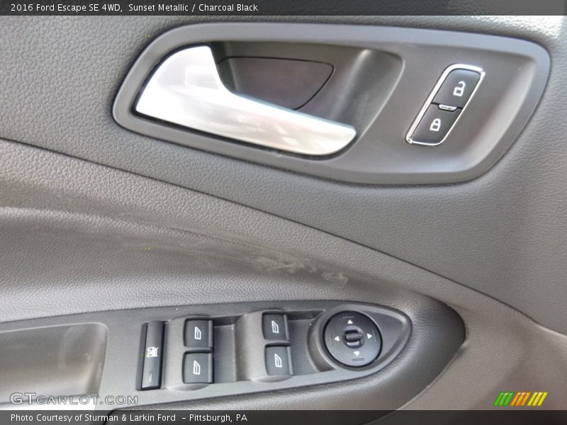Sunset Metallic / Charcoal Black 2016 Ford Escape SE 4WD