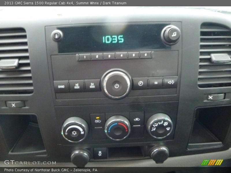 Summit White / Dark Titanium 2013 GMC Sierra 1500 Regular Cab 4x4