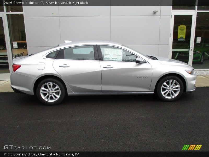 Silver Ice Metallic / Jet Black 2016 Chevrolet Malibu LT