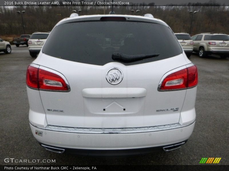 White Frost Tricoat / Choccachino/Cocoa 2016 Buick Enclave Leather AWD