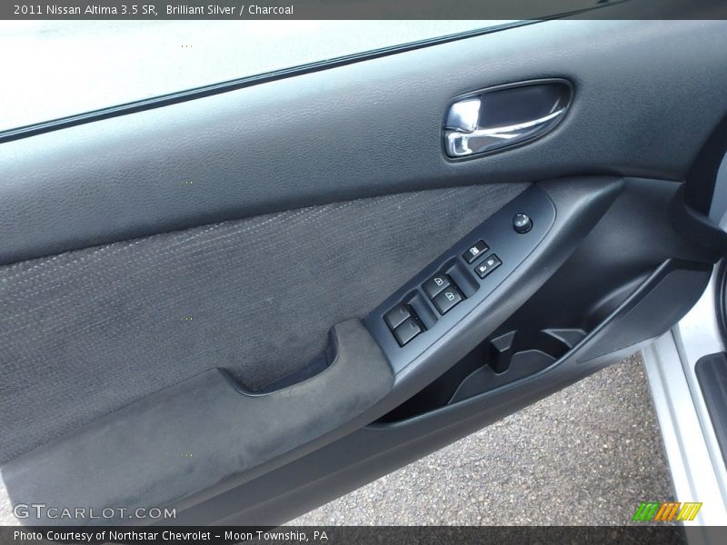 Brilliant Silver / Charcoal 2011 Nissan Altima 3.5 SR