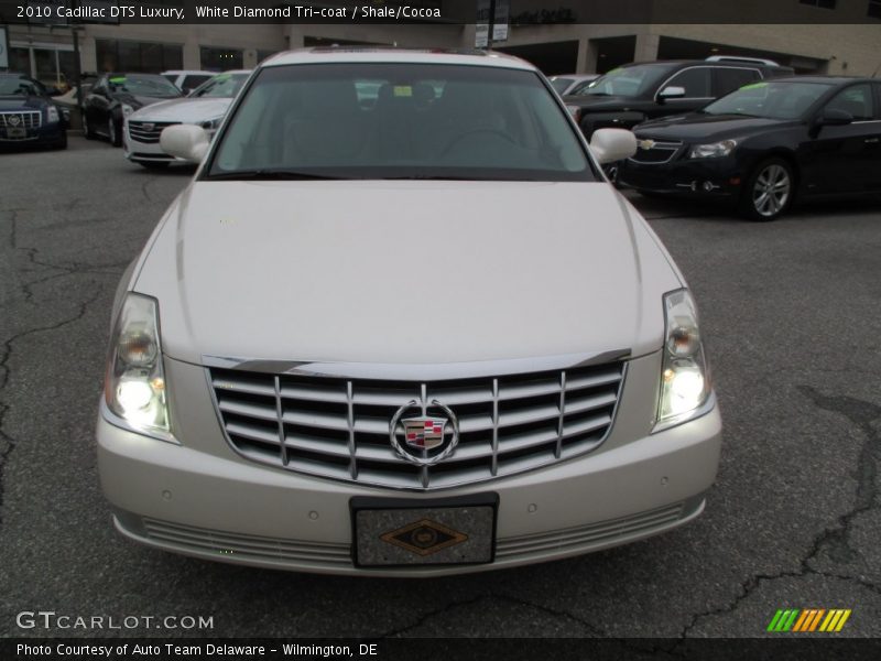 White Diamond Tri-coat / Shale/Cocoa 2010 Cadillac DTS Luxury