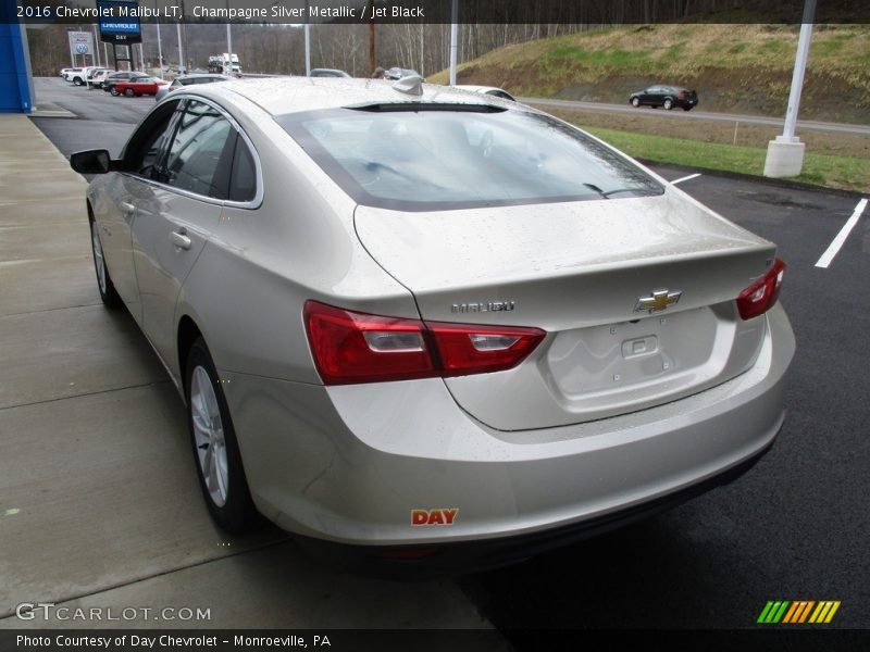 Champagne Silver Metallic / Jet Black 2016 Chevrolet Malibu LT