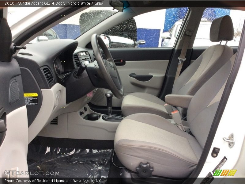 Nordic White / Gray 2010 Hyundai Accent GLS 4 Door