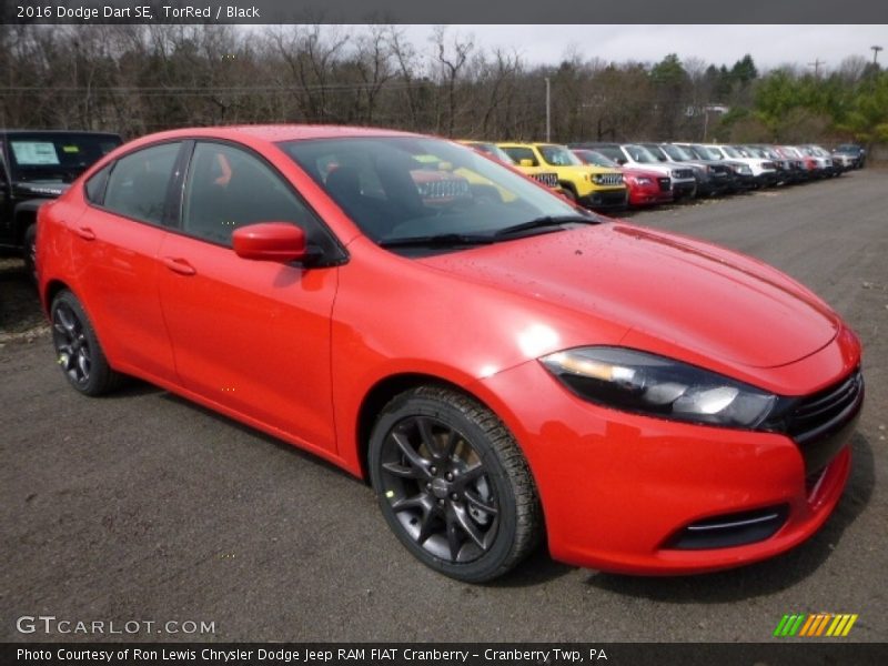 TorRed / Black 2016 Dodge Dart SE