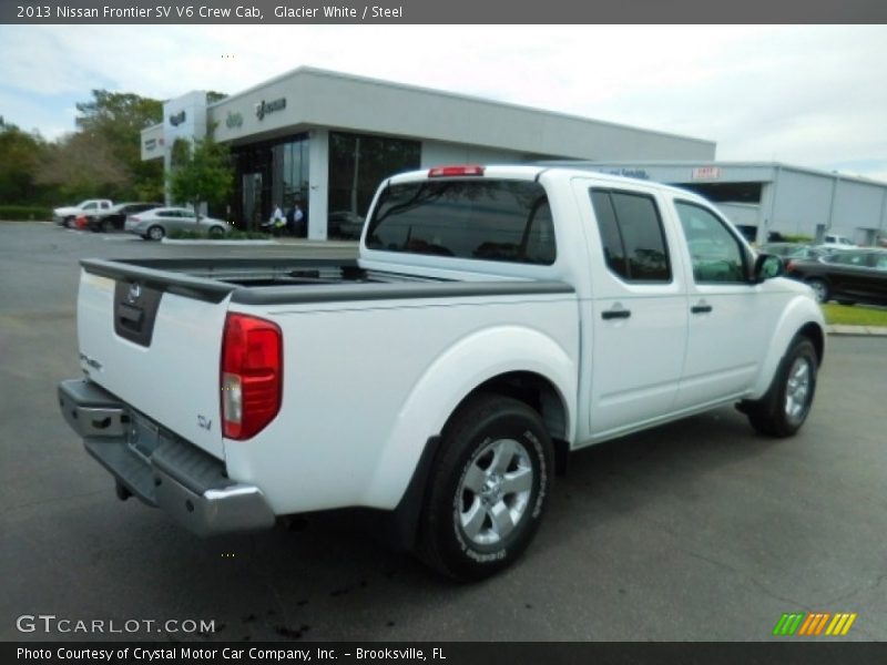 Glacier White / Steel 2013 Nissan Frontier SV V6 Crew Cab