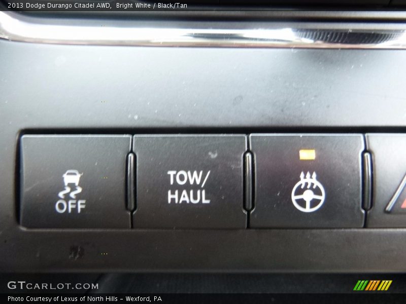 Bright White / Black/Tan 2013 Dodge Durango Citadel AWD
