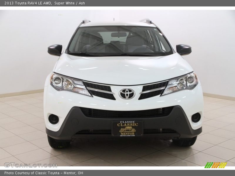 Super White / Ash 2013 Toyota RAV4 LE AWD