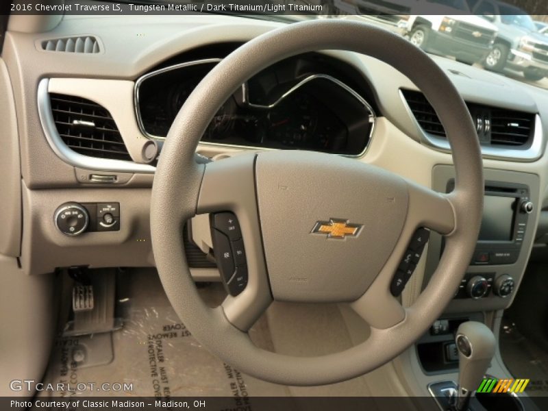 Tungsten Metallic / Dark Titanium/Light Titanium 2016 Chevrolet Traverse LS