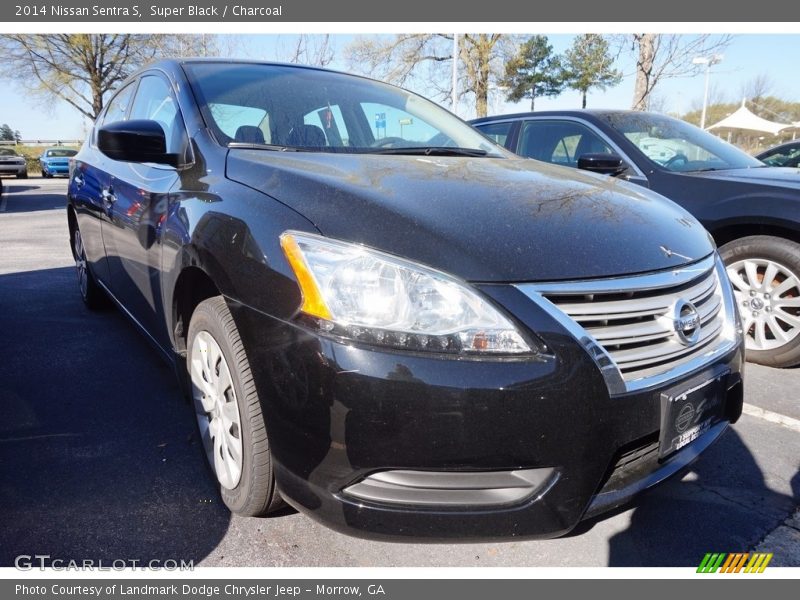 Super Black / Charcoal 2014 Nissan Sentra S