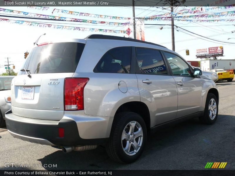 Majestic Silver Metallic / Grey 2008 Suzuki XL7 Luxury AWD