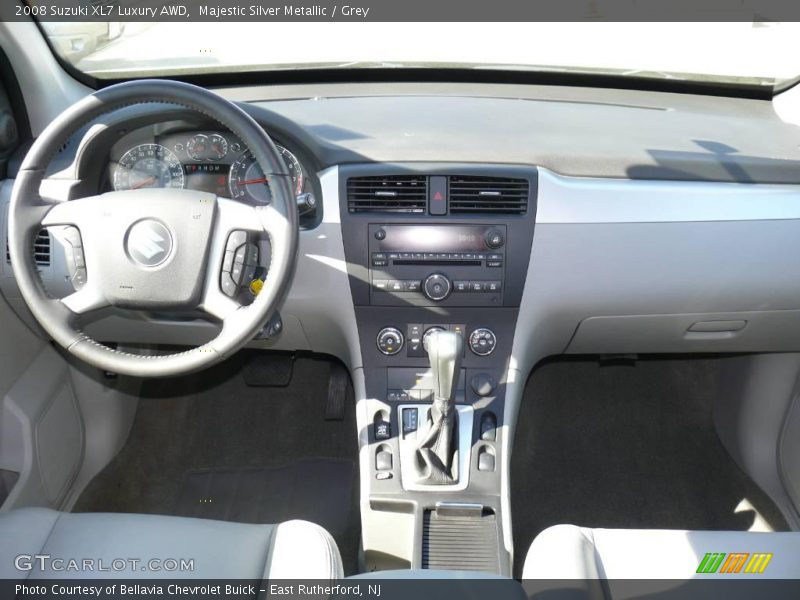 Majestic Silver Metallic / Grey 2008 Suzuki XL7 Luxury AWD