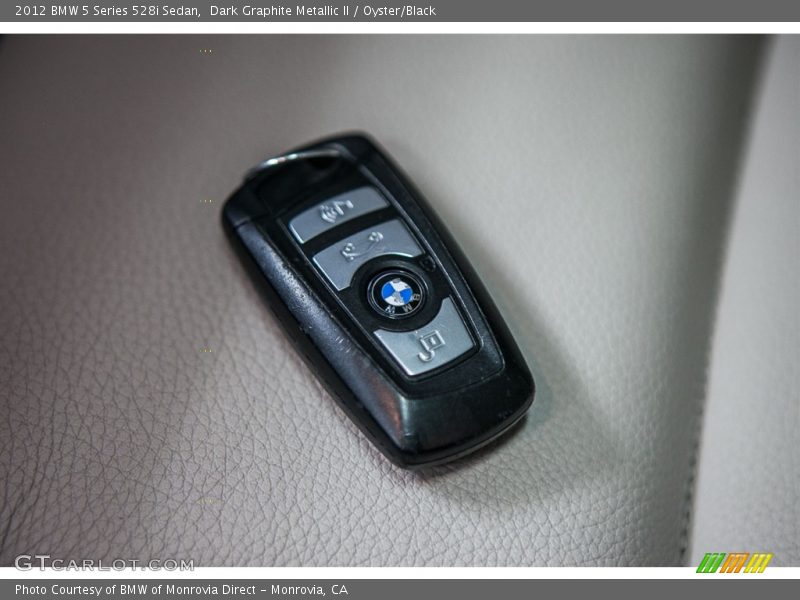 Dark Graphite Metallic II / Oyster/Black 2012 BMW 5 Series 528i Sedan