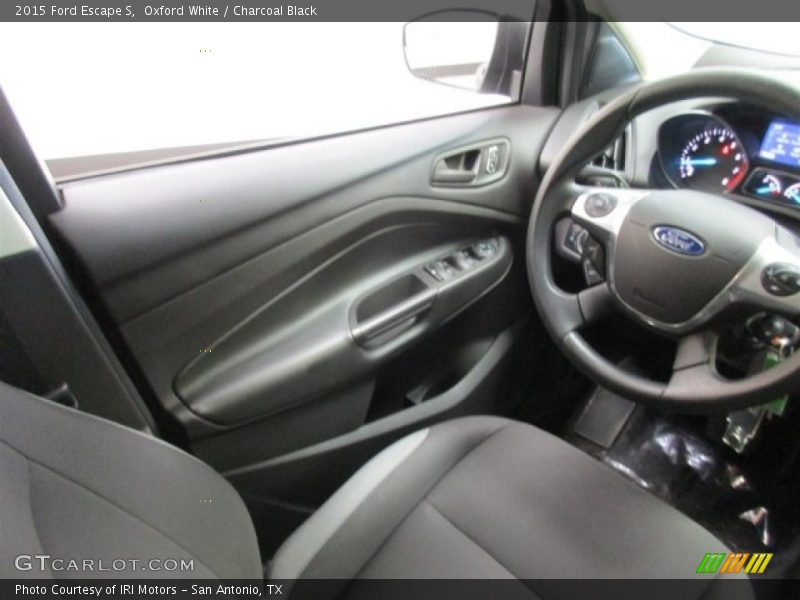 Oxford White / Charcoal Black 2015 Ford Escape S