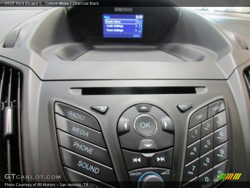 Oxford White / Charcoal Black 2015 Ford Escape S