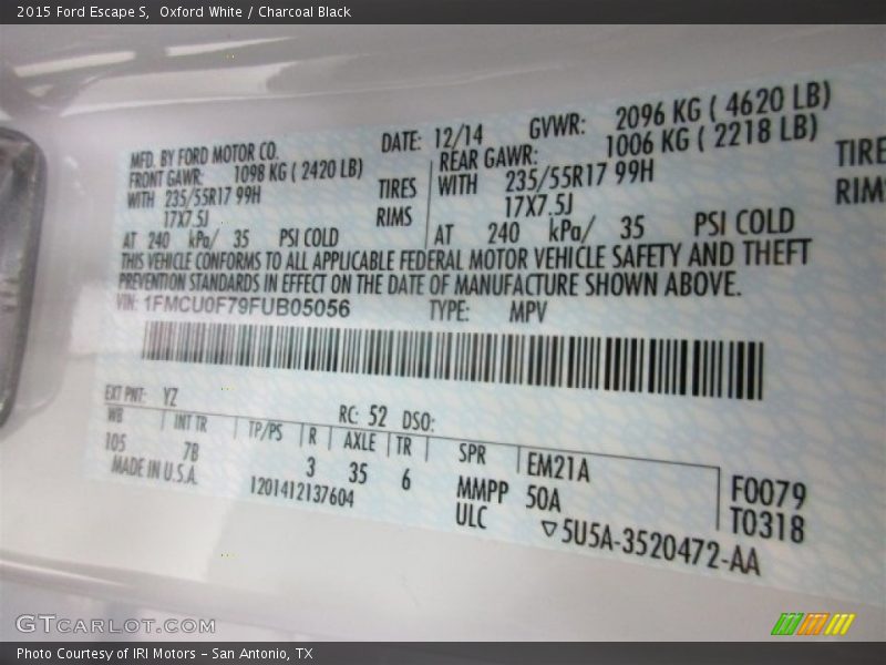 Oxford White / Charcoal Black 2015 Ford Escape S