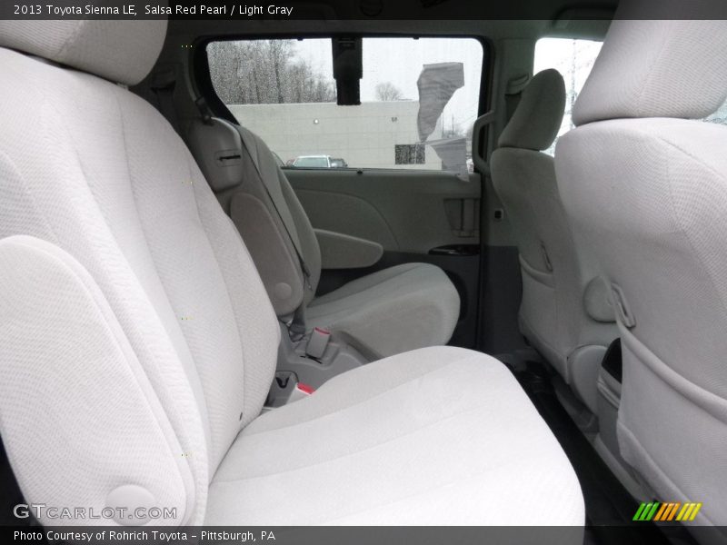 Salsa Red Pearl / Light Gray 2013 Toyota Sienna LE