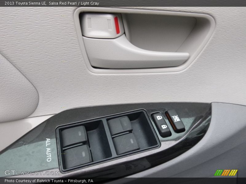 Salsa Red Pearl / Light Gray 2013 Toyota Sienna LE