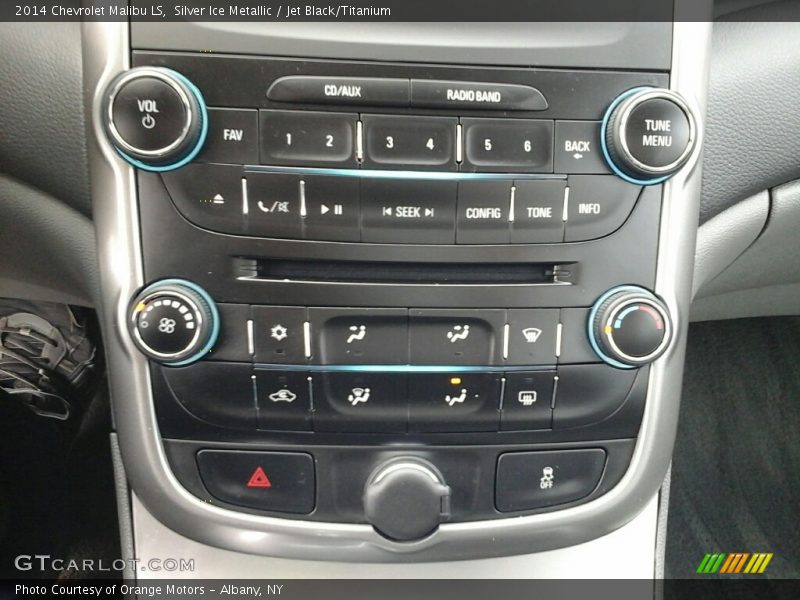 Silver Ice Metallic / Jet Black/Titanium 2014 Chevrolet Malibu LS