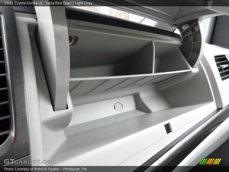 Salsa Red Pearl / Light Gray 2013 Toyota Sienna LE