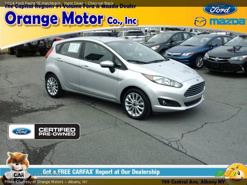 Ingot Silver / Charcoal Black 2014 Ford Fiesta SE Hatchback